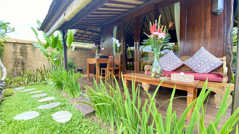 niluh private villas