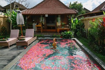 niluh private villas