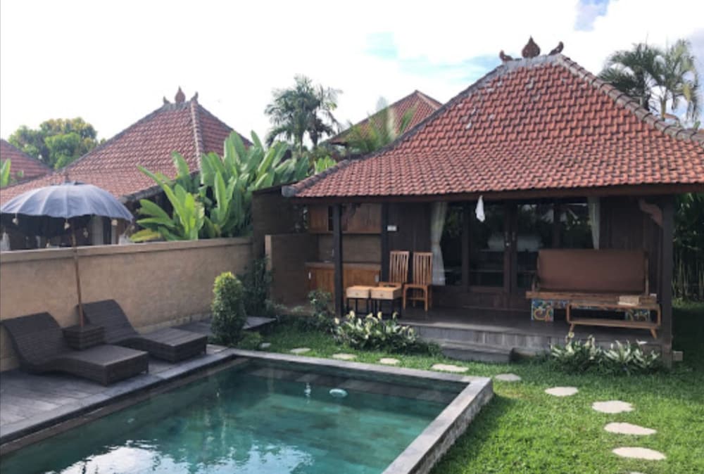 niluh private villas