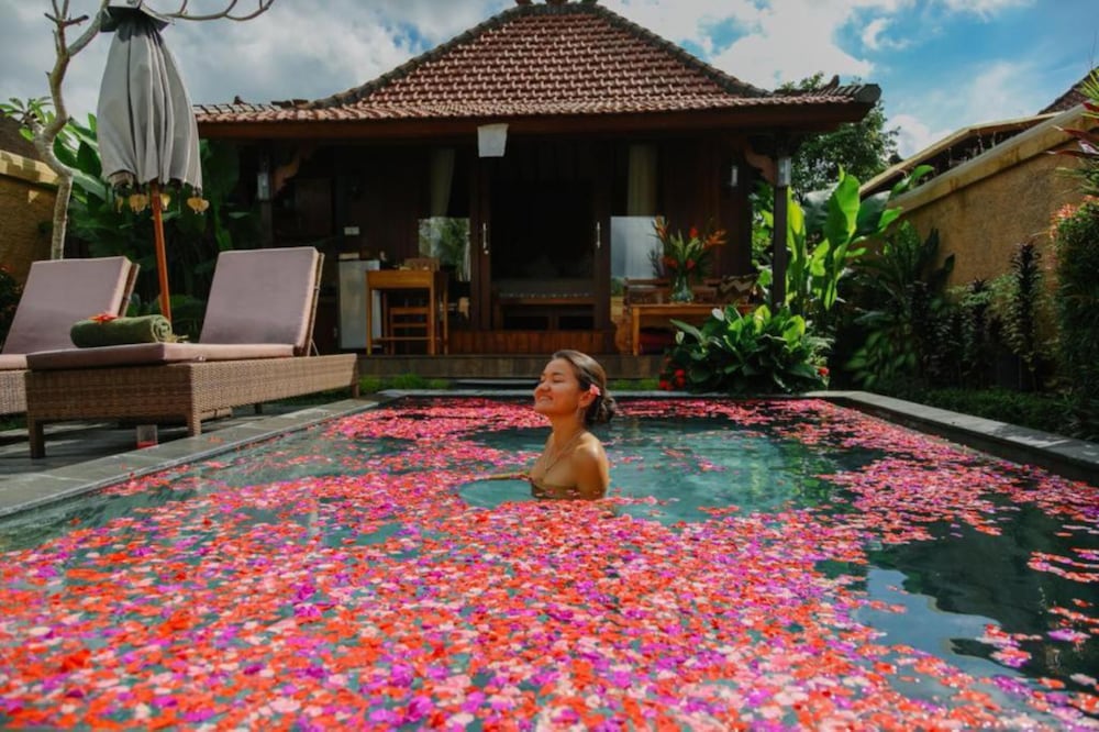 niluh private villas