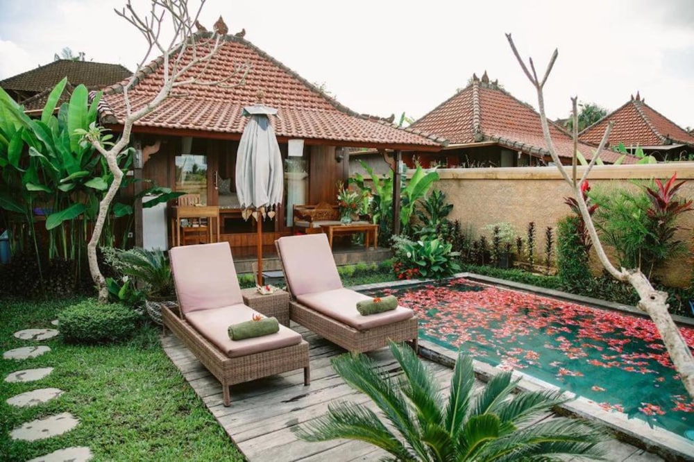 niluh private villas