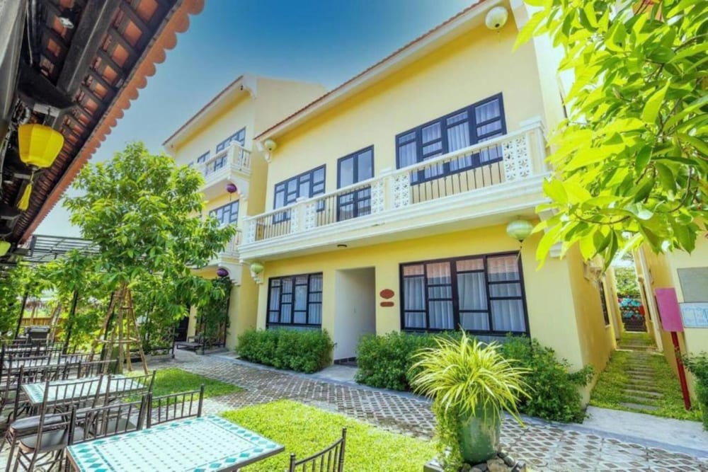 sunshine villa hoi an
