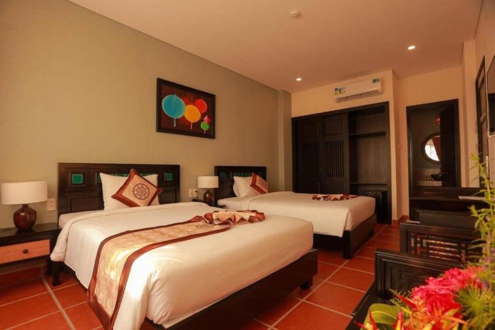 sunshine villa hoi an