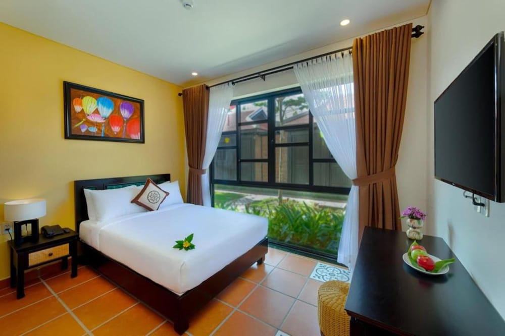 sunshine villa hoi an