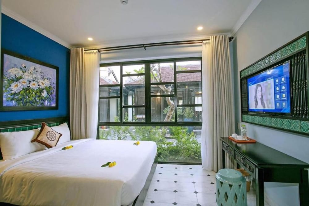 sunshine villa hoi an