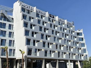 e kilibrio hotel and apart suites