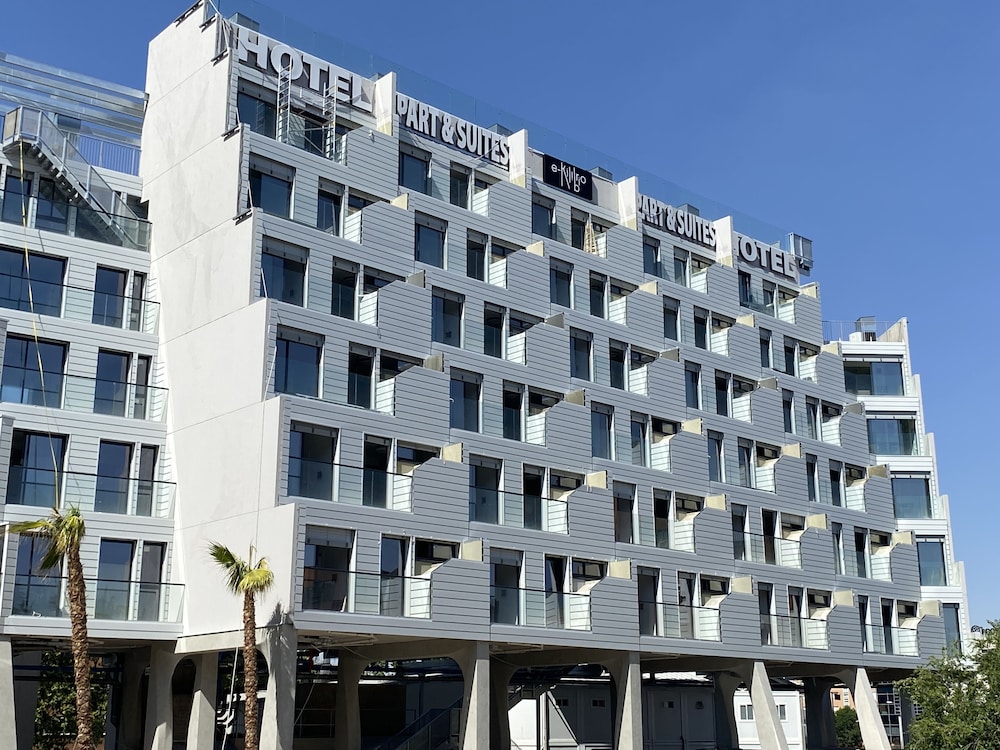 e kilibrio hotel and apart suites