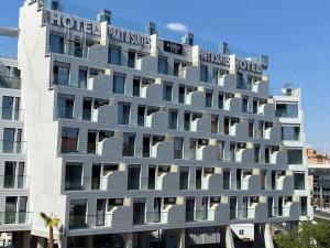 e kilibrio hotel and apart suites