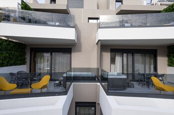 luxandeasy athens metro suites