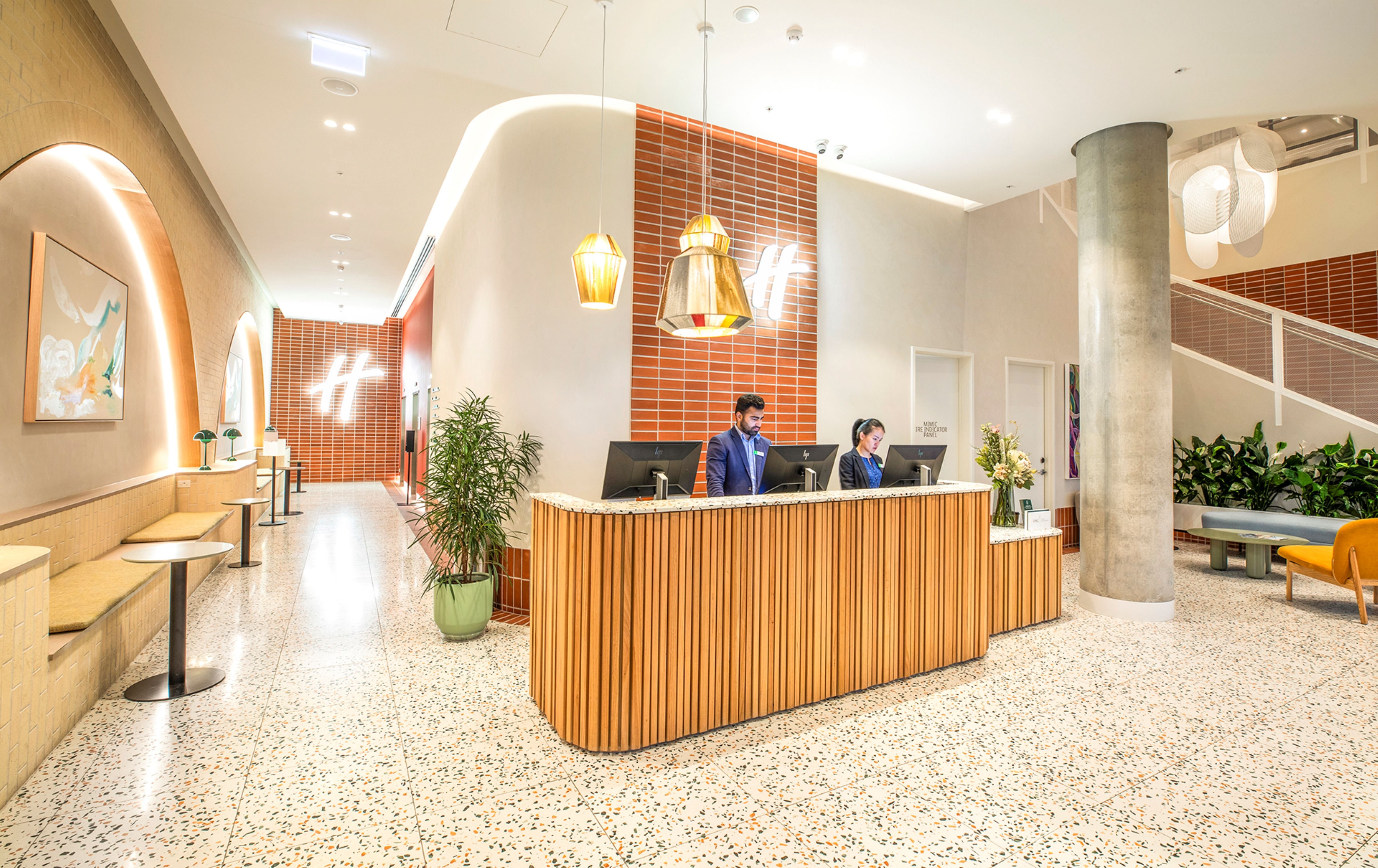 holiday inn and suites geelong an ihg hotel