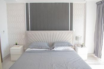 brickell apart hotel