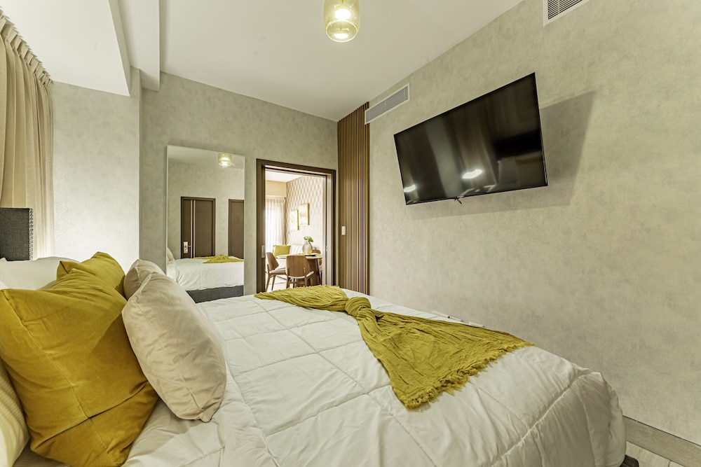 brickell apart hotel