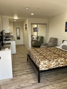 Villa Alamari Inn And Suites,Madera>>Kerman,2.5 star