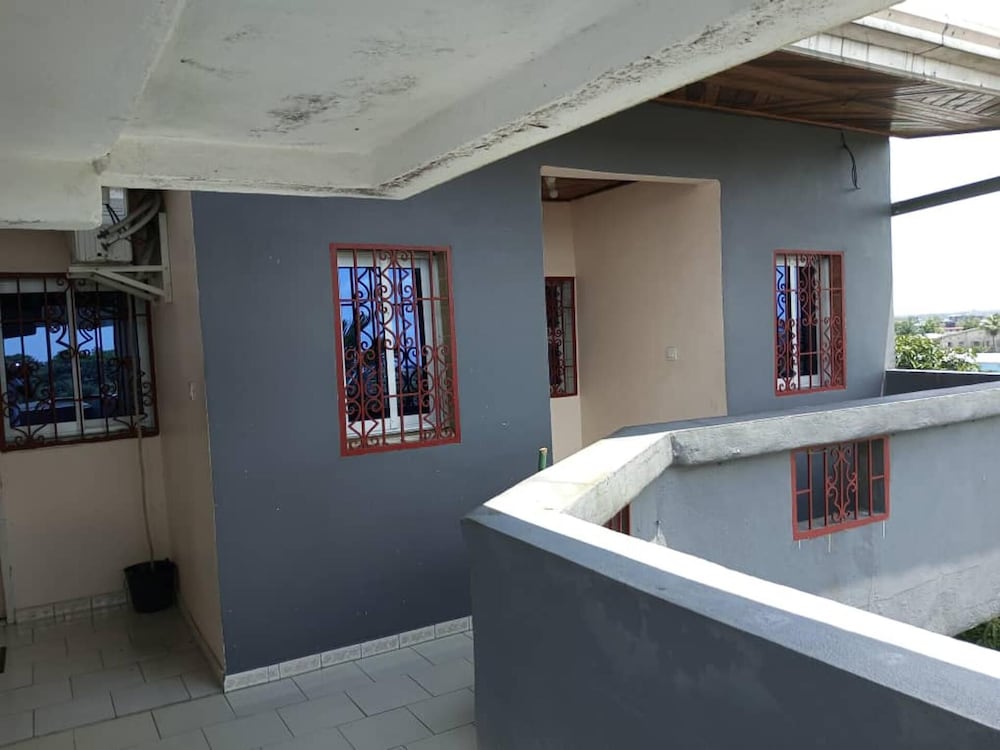 remarkable 1 bedroom flat in bonaberie ancienne