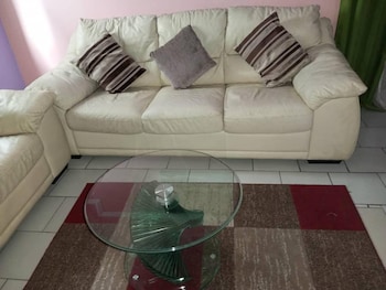 remarkable 1 bedroom flat in bonaberie ancienne