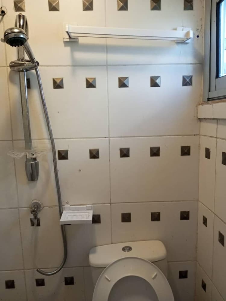 beautiful appartement 2 beds 2 toilets kitchen