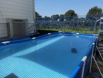 glamping village leaf