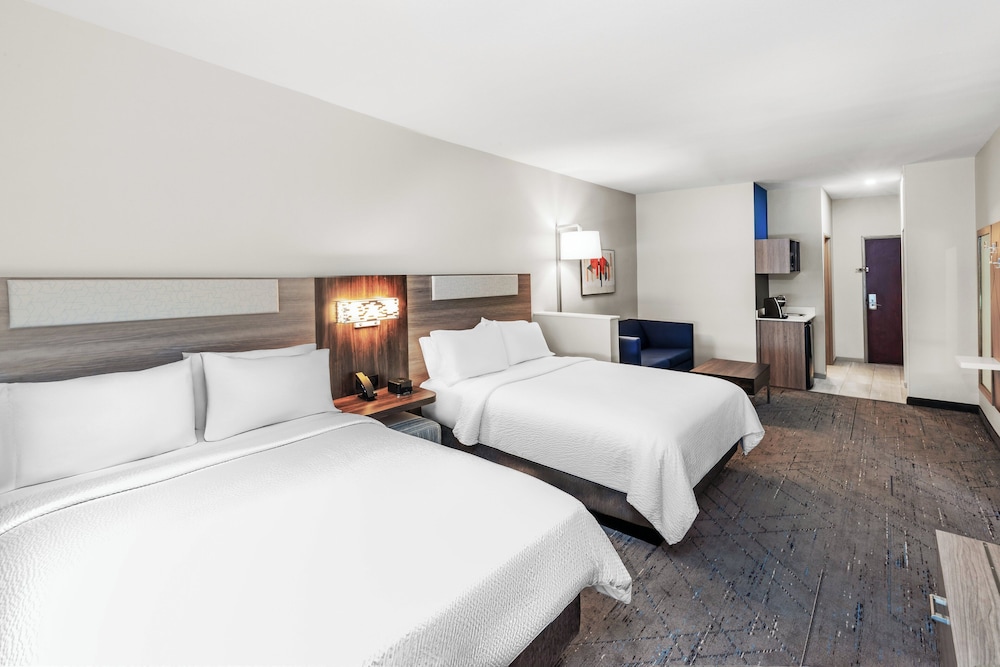 holiday inn express and suites henderson by ihg