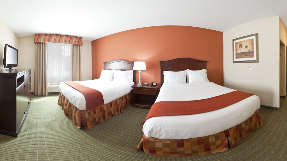 holiday inn express and suites henderson by ihg