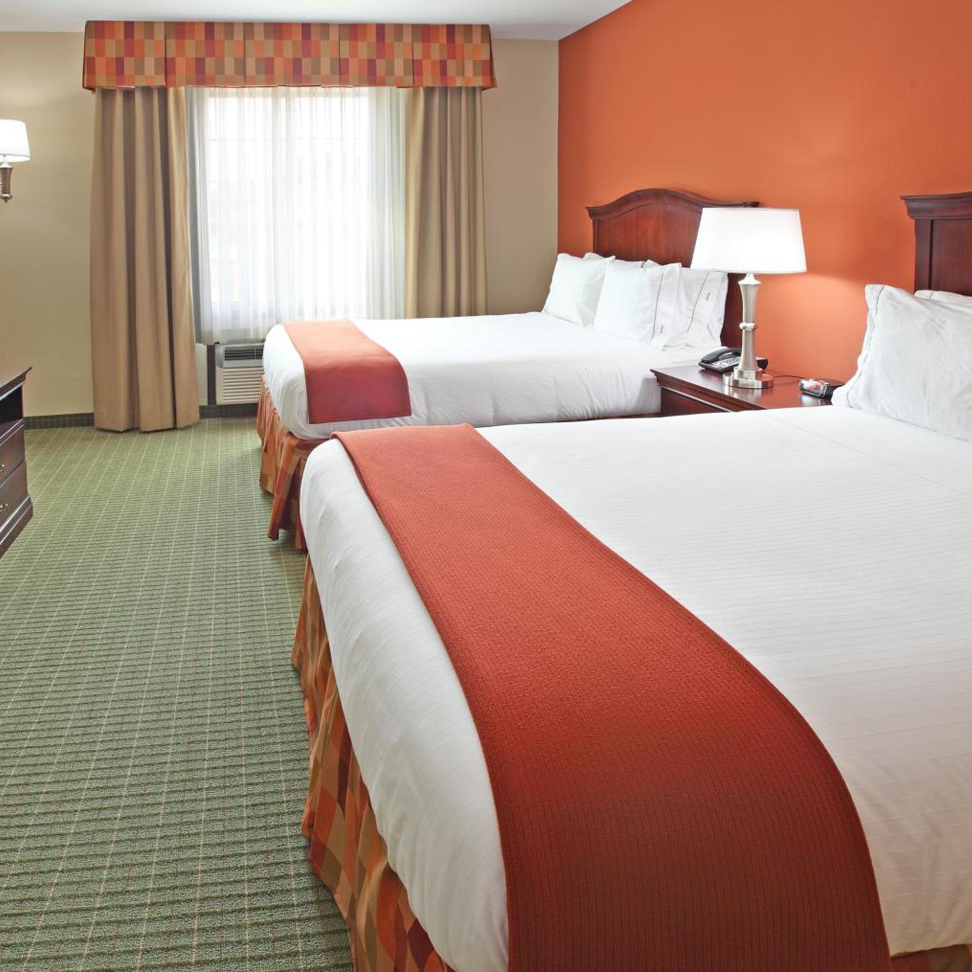 holiday inn express and suites henderson by ihg