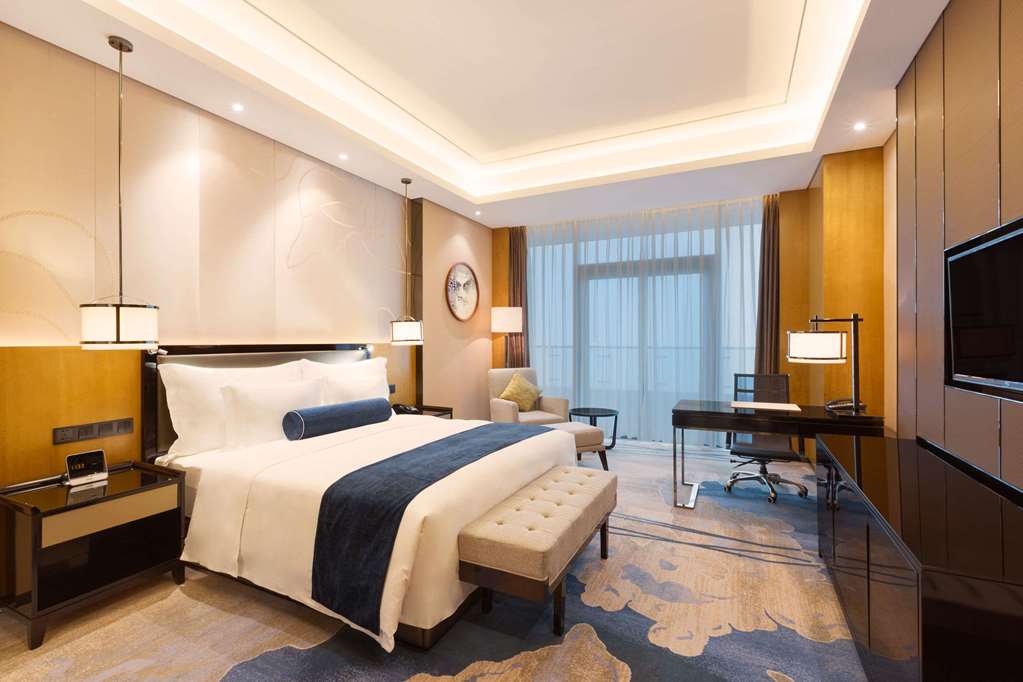 wyndham chongqing yuelai