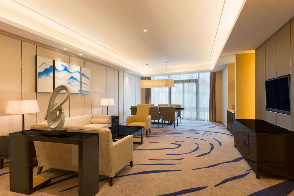 wyndham chongqing yuelai