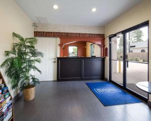 scottish inn and suites