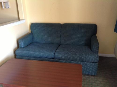 scottish inn and suites