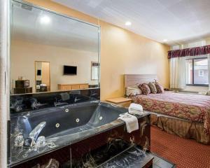 scottish inn and suites