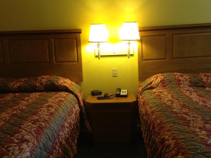 scottish inn and suites