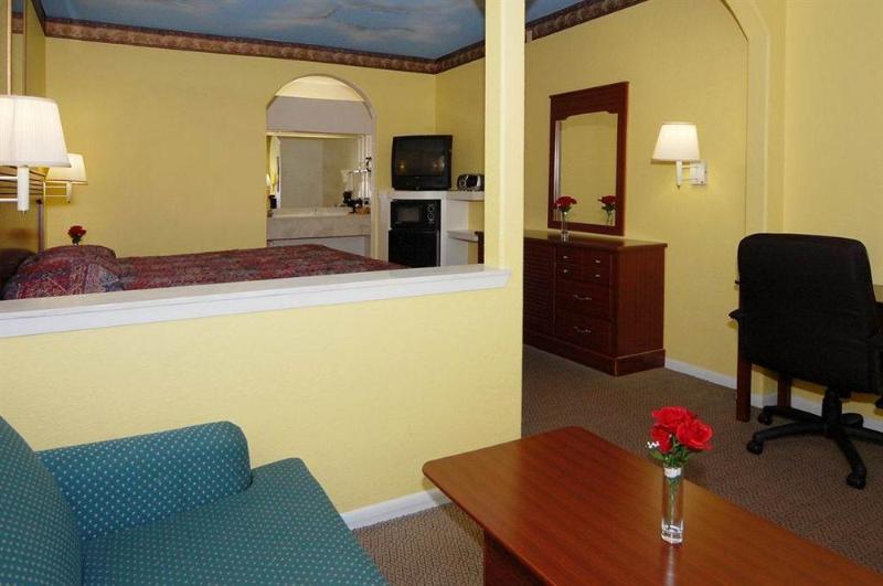 scottish inn and suites