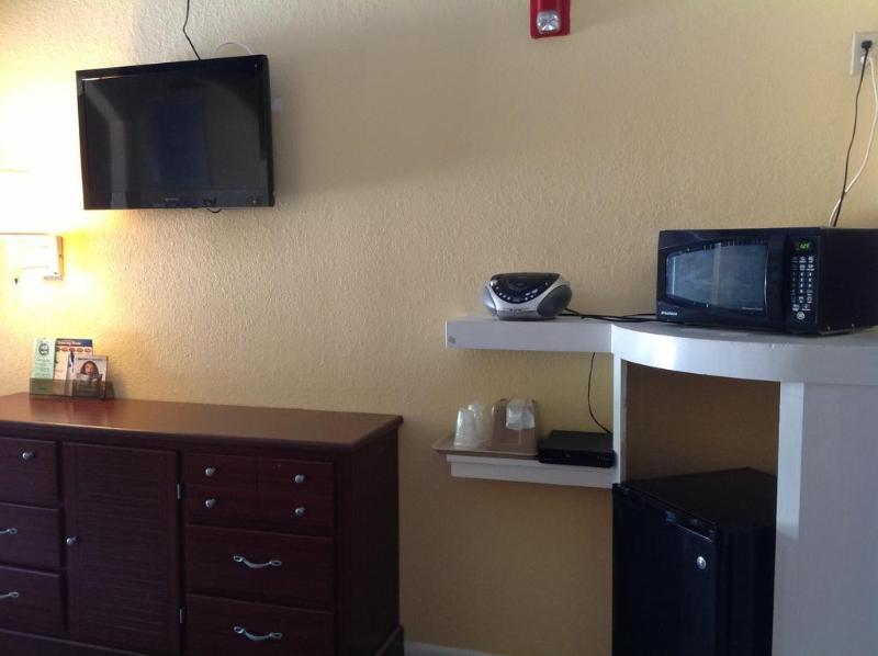 scottish inn and suites