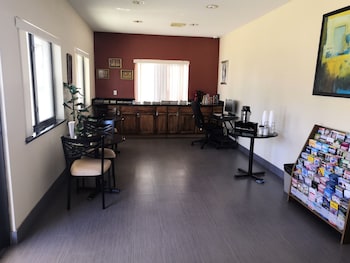 Scottish Inn & Suites,Houston County>>Houston,2 star