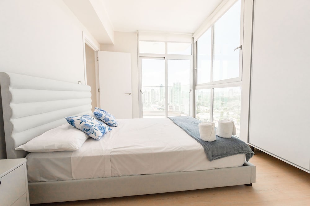 boutique apartments panama coco del mar