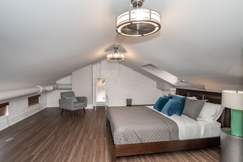 heart of mainstrasse apt 4