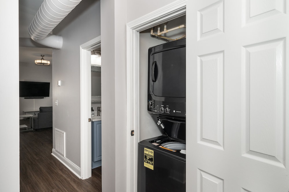 heart of mainstrasse apt 3