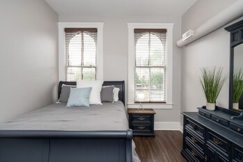 heart of mainstrasse apt 3