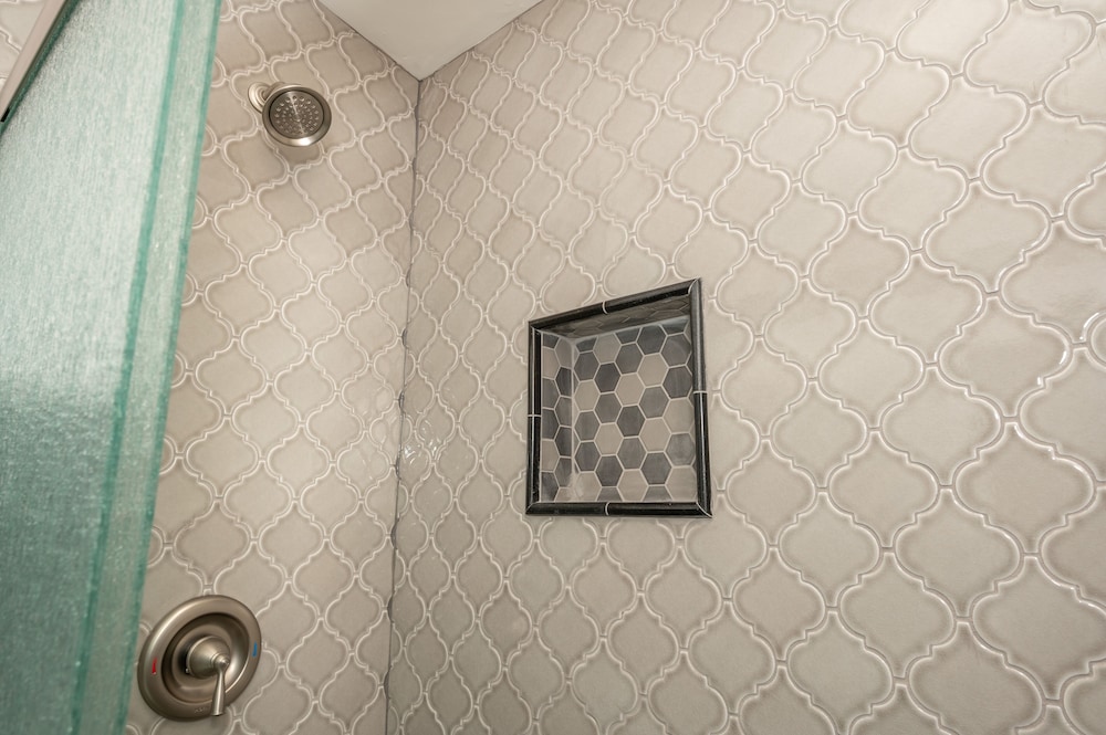 heart of mainstrasse apt 2