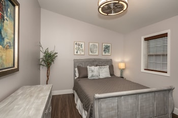 heart of mainstrasse apt 2