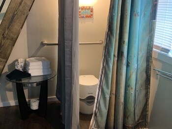 gorgeous stays llc