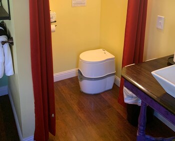 gorgeous stays llc