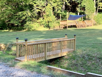 gorgeous stays llc