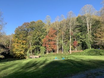gorgeous stays llc