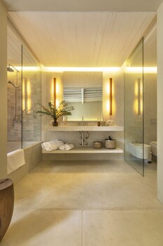 luz culinary wine lodge