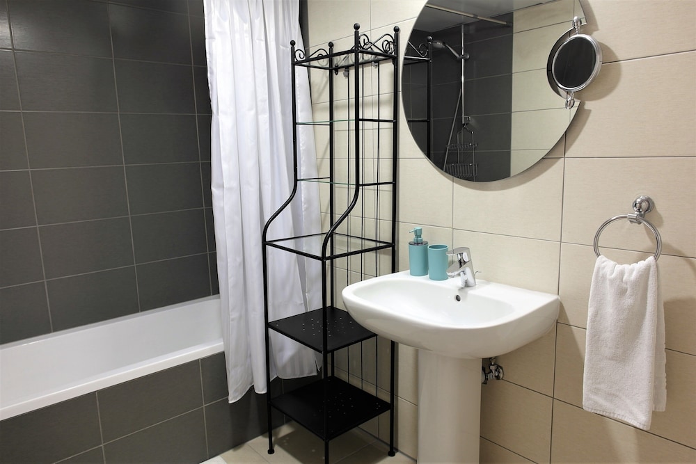 eden beach apartments