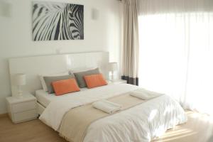 eden beach apartments