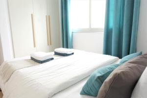 eden beach apartments