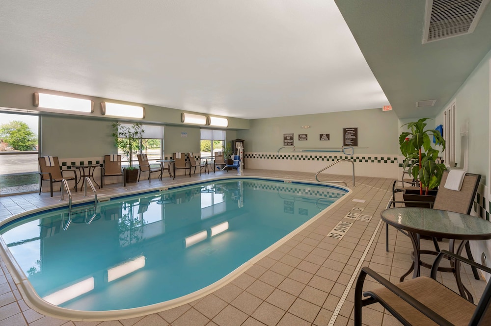 best western hilliard inn and suites