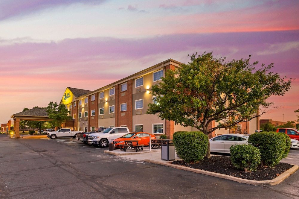 best western hilliard inn and suites