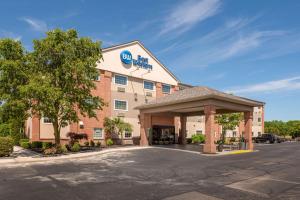 best western hilliard inn and suites